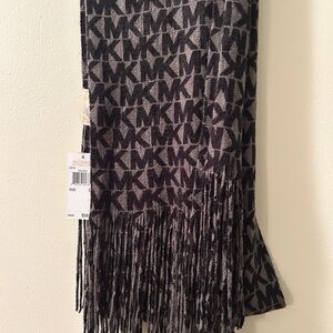 Michael Kors Black and Gray Patterned Scarf